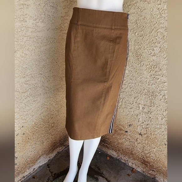 Love Over H8 | Army Wolfe Pencil Skirt - Picture 8 of 9